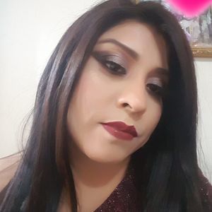 Meet your Posher, Yessy